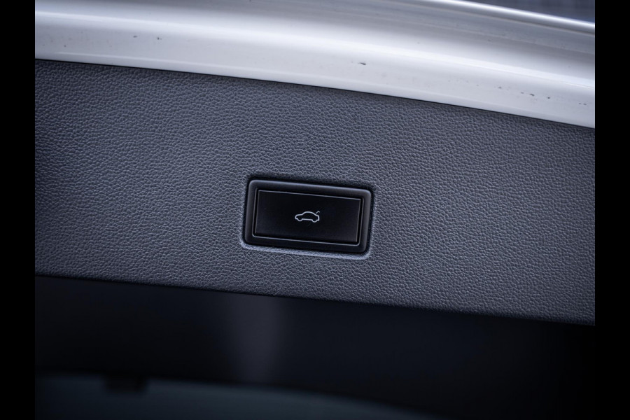 Volkswagen T-Roc 1.5 TSI Sport Business R - 3x R-Line l Pano l Beats l ACC l Auto Carplay