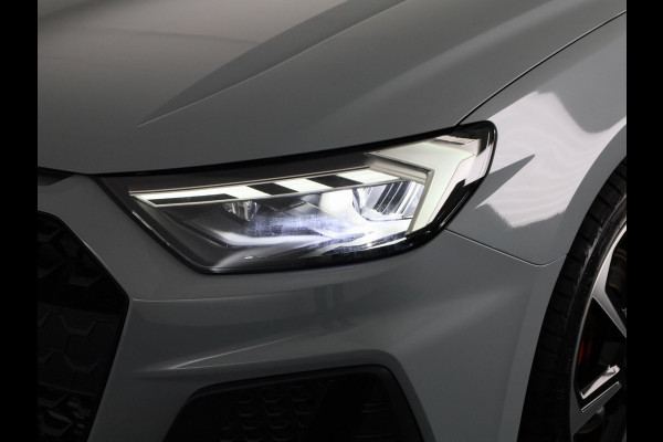 Audi A1 Sportback 40 TFSI S Line 207pk | Led koplampen | 18 inch Lichtmetalen velgen | Sportstoelen | Stoelverwarming | Navigatie