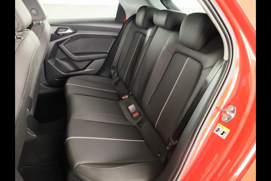 Audi A1 Sportback 25 TFSI epic 95 pk | Navigatie via App | Cruise control | Lichtmetalen velgen 17" | Apple Carplay / Android Auto |