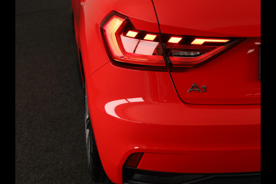 Audi A1 Sportback 25 TFSI epic 95 pk | Navigatie via App | Cruise control | Lichtmetalen velgen 17" | Apple Carplay / Android Auto |