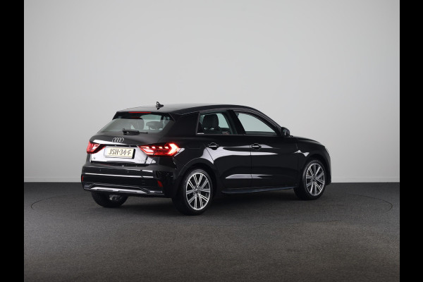 Audi A1 Sportback 25 TFSI S edition 95pk | Parkeerhulp plus | Automatische airco | Navigatie via App | 17 inch lichtmetalen velgen | Dak in contrast kleur