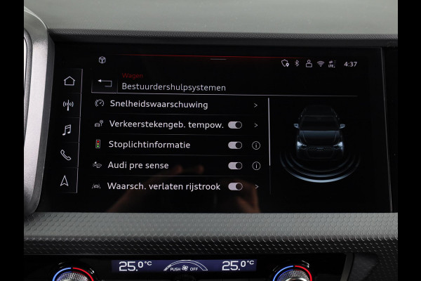 Audi A1 Sportback 25 TFSI S edition 95pk | Parkeerhulp plus | Automatische airco | Navigatie via App | 17 inch lichtmetalen velgen | Dak in contrast kleur