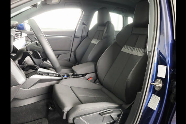 Audi A3 Sportback 40 TFSI e Advanced edition 204PK | Adaptive cruise control | Sportstoelen | Smartphone Interface