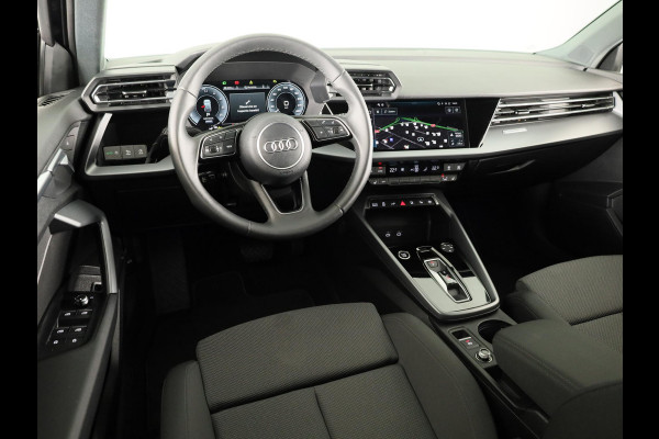 Audi A3 Sportback 40 TFSI e Advanced edition 204PK | Adaptive cruise control | Sportstoelen | Smartphone Interface
