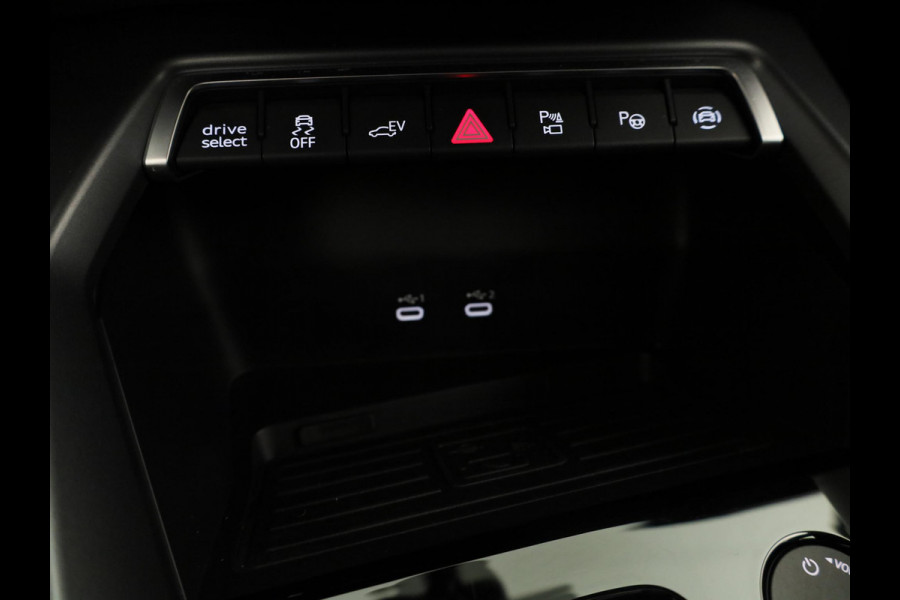 Audi A3 Sportback 40 TFSI e Advanced edition 204PK | Adaptive cruise control | Sportstoelen | Smartphone Interface