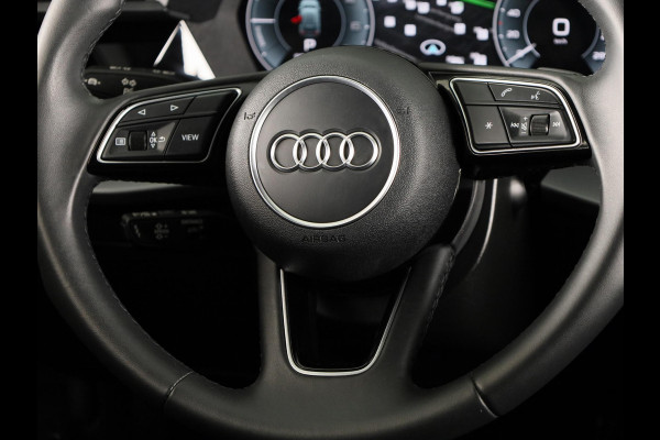 Audi A3 Sportback 40 TFSI e Advanced edition 204PK | Adaptive cruise control | Sportstoelen | Smartphone Interface