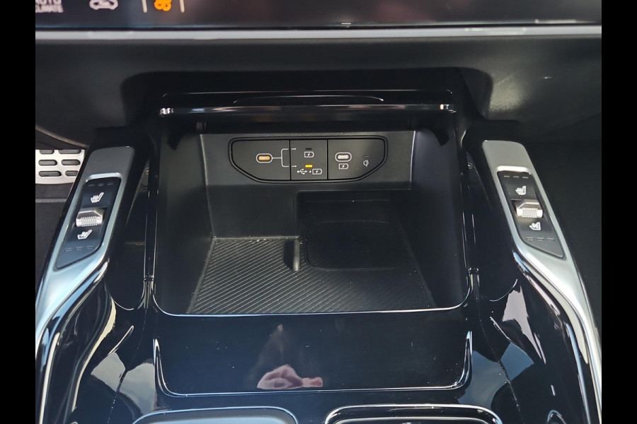 Kia Sorento 1.6 T-GDi Plug-in Hybrid 4WD ExecutiveLine 7p. | Leder | HUD | Bose | Adapt. Cruise | Stoelverwarming & Verkoeling | Memory Seats | Demo |