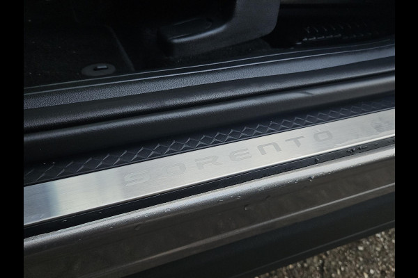 Kia Sorento 1.6 T-GDi Plug-in Hybrid 4WD ExecutiveLine 7p. | Leder | HUD | Bose | Adapt. Cruise | Stoelverwarming & Verkoeling | Memory Seats | Demo |