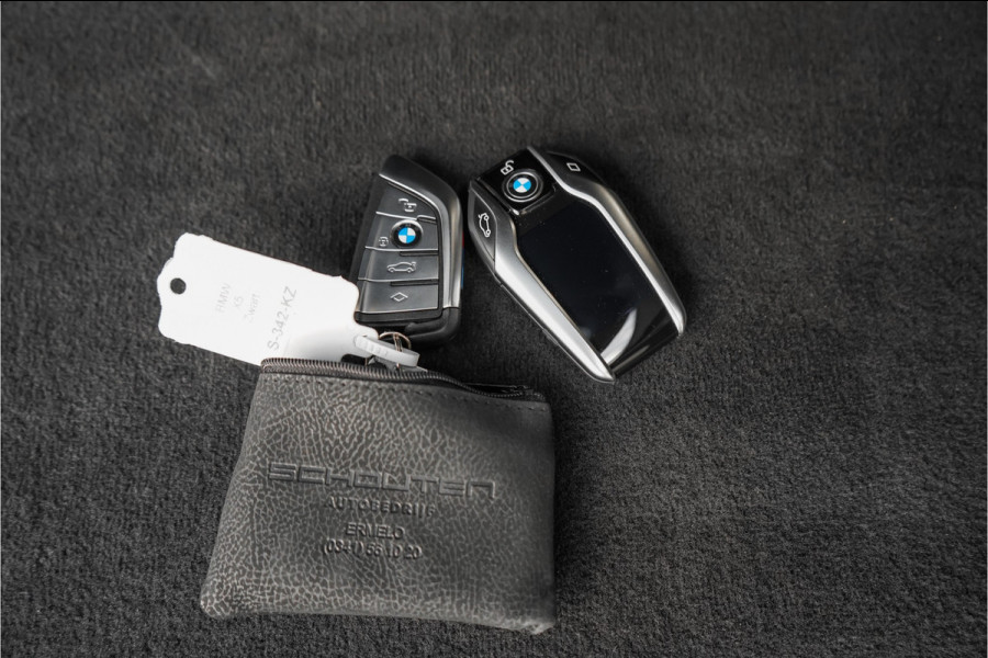 BMW X5 xDrive45e High Ex M-Sport Pano Laser Trekhaak HUD 22"