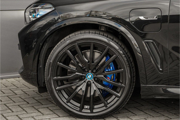 BMW X5 xDrive45e High Ex M-Sport Pano Laser Trekhaak HUD 22"