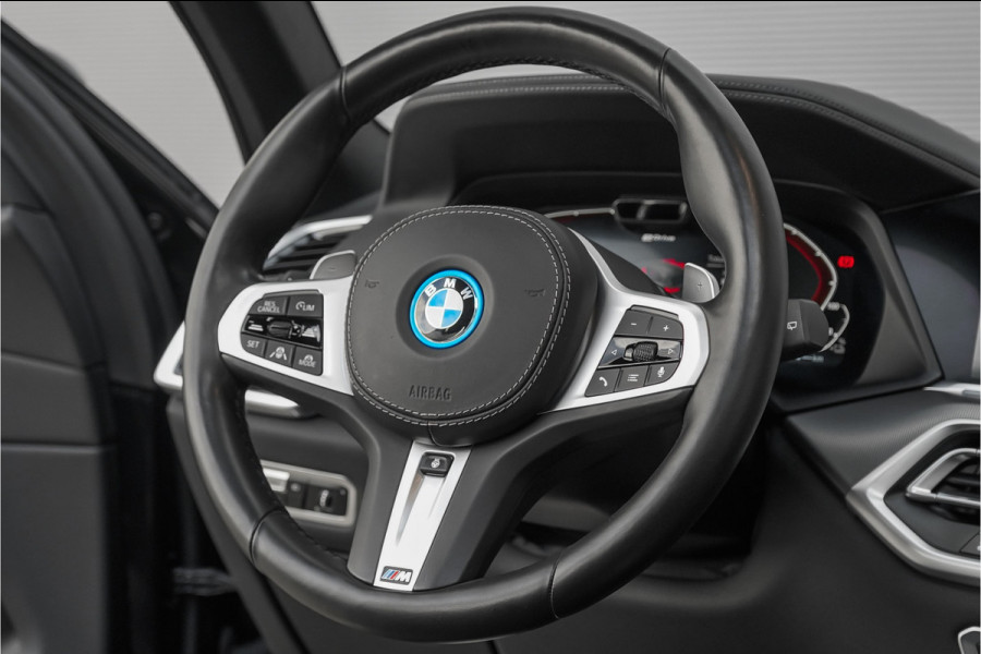 BMW X5 xDrive45e High Ex M-Sport Pano Laser Trekhaak HUD 22"