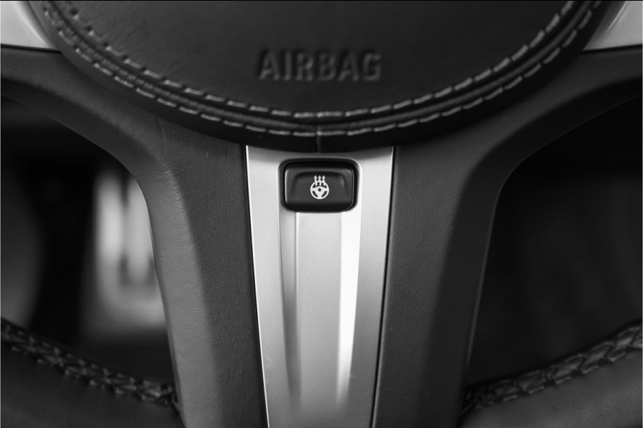 BMW X5 xDrive45e High Ex M-Sport Pano Laser Trekhaak HUD 22"