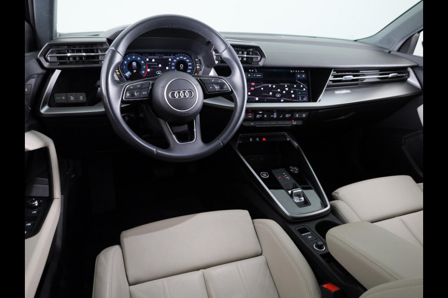 Audi A3 Sportback 35 TFSI Business edition 150 pk S-tronic | Navigatie | Parkeersensoren achter | Adaptieve cruise control | Lederen bekleding | Apple Carplay/Android Auto |