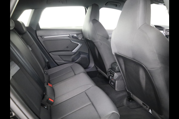 Audi A3 Sportback 30 TFSI Advanced edition 115pk S-tronic | Navigatie via App |  19 inch Lichtmetalen velgen | Stoelverwarming | Parkeersensoren voor en achter