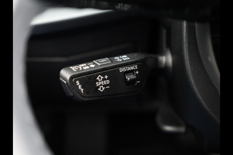 Audi A3 Sportback 30 TFSI Advanced edition 115pk S-tronic | Navigatie via App |  19 inch Lichtmetalen velgen | Stoelverwarming | Parkeersensoren voor en achter