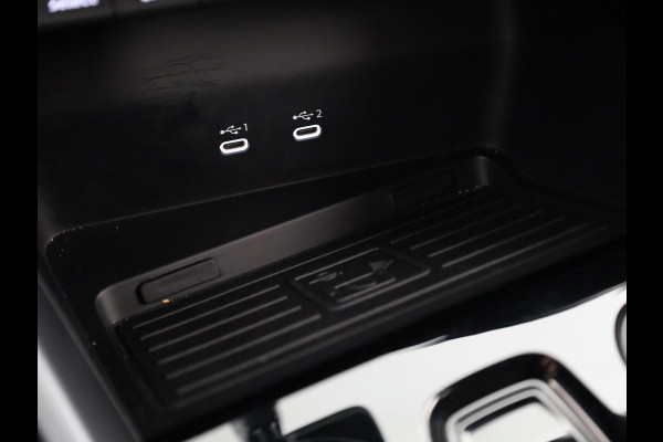 Audi A3 Sportback 30 TFSI Advanced edition 115pk S-tronic | Navigatie via App |  19 inch Lichtmetalen velgen | Stoelverwarming | Parkeersensoren voor en achter