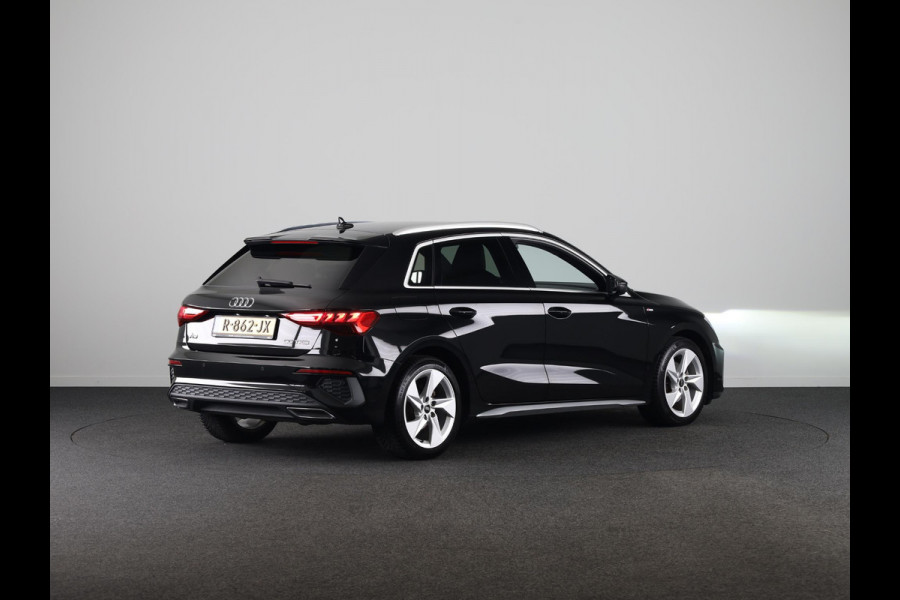 Audi A3 Sportback 30 TFSI S edition 110pk S-Tronic | Navigatie | 17 inch lichtmetalen velgen | Apple Carplay/- Android auto | Full led koplampen