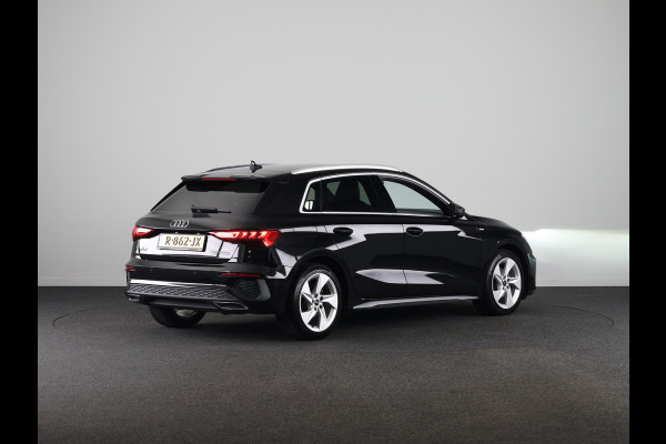 Audi A3 Sportback 30 TFSI S edition 110pk S-Tronic | Navigatie | 17 inch lichtmetalen velgen | Apple Carplay/- Android auto | Full led koplampen