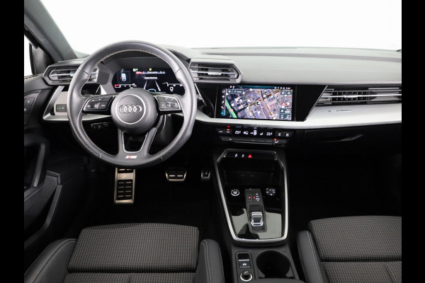 Audi A3 Sportback 30 TFSI S edition 110pk S-Tronic | Navigatie | 17 inch lichtmetalen velgen | Apple Carplay/- Android auto | Full led koplampen
