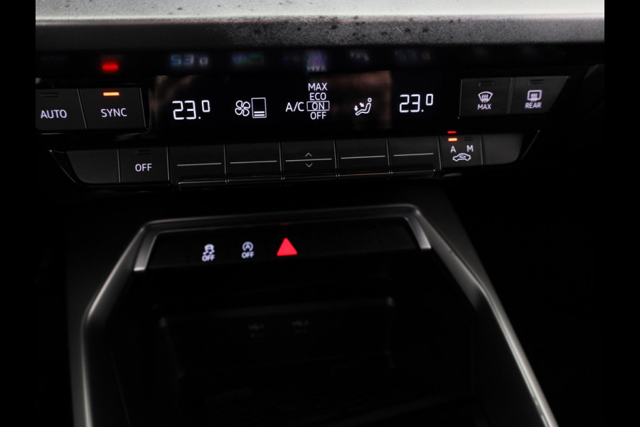 Audi A3 Sportback 30 TFSI S edition 110pk S-Tronic | Navigatie | 17 inch lichtmetalen velgen | Apple Carplay/- Android auto | Full led koplampen