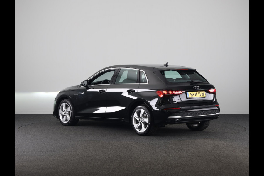 Audi A3 Sportback 40 TFSI e Advanced edition 204 pk S-tronic | Privé lease vanaf 655,- per maand | Verlengde garantie | Navigatie | Parkeersensoren (Park assist) | Achteruitrijcamera | Adaptieve cruise control | Stoelverwarming |