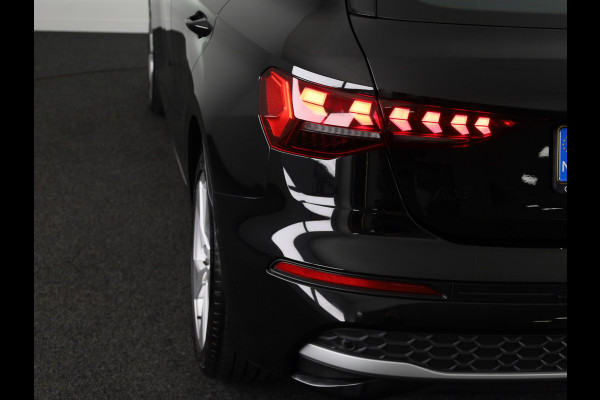 Audi A3 Sportback 40 TFSI e Advanced edition 204 pk S-tronic | Privé lease vanaf 655,- per maand | Verlengde garantie | Navigatie | Parkeersensoren (Park assist) | Achteruitrijcamera | Adaptieve cruise control | Stoelverwarming |