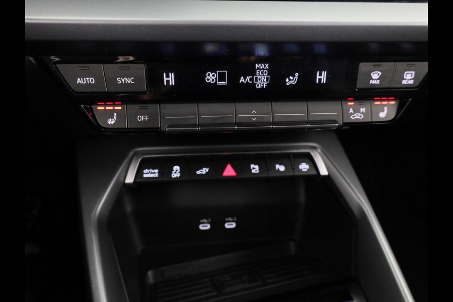 Audi A3 Sportback 40 TFSI e Advanced edition 204 pk S-tronic | Privé lease vanaf 655,- per maand | Verlengde garantie | Navigatie | Parkeersensoren (Park assist) | Achteruitrijcamera | Adaptieve cruise control | Stoelverwarming |