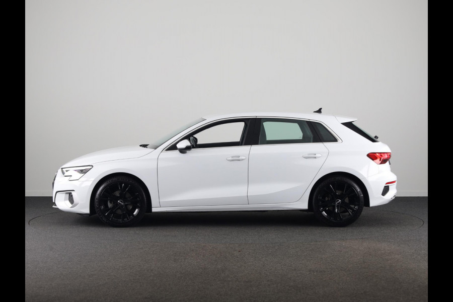 Audi A3 Sportback 35 TFSI Advanced edition 150 pk | Navigatie | Parkeersensoren achter | Adaptieve cruise control | Matrix LED koplampen | Apple Carplay/Android Auto |