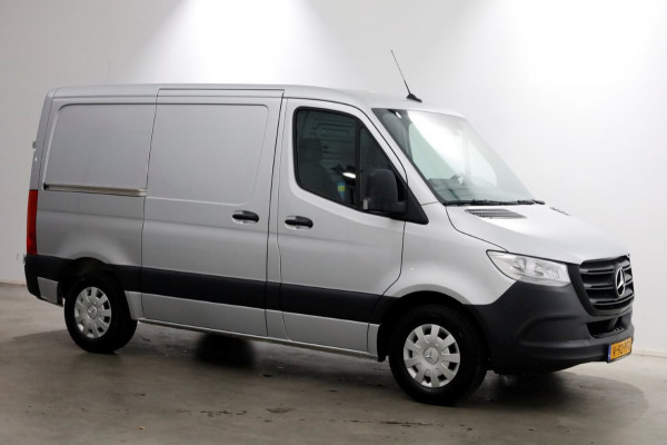 Mercedes-Benz Sprinter 311 CDI 115pk RWD L1H1 Inrichting/Navi/Camera 08-2019