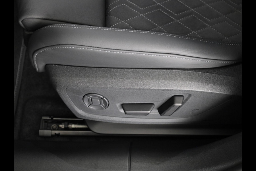 Audi A5 Avant 2.0 e-hybrid quattro S edition Competition 367pk | Private lease vanaf € 1.198,- per maand | Panoramdak | Trekhaak | Matrix | Keyless | Adaptieve cruise controle