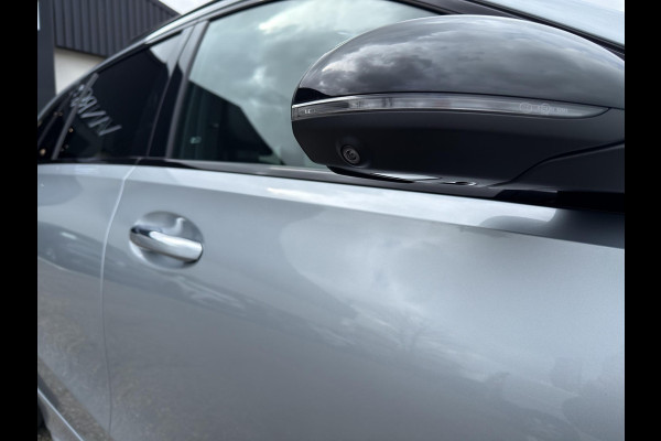 Mercedes-Benz C-Klasse 300 e AMG Line Premium Plus | Pano | 360 | Head -Up | Leder | Sfeer | Memory | Night Pakket | Trekhaak |