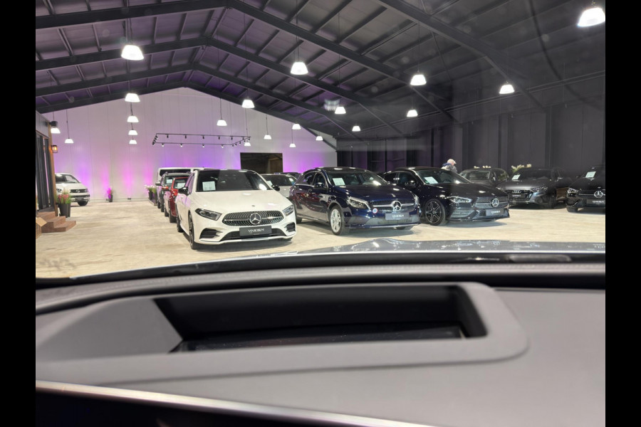 Mercedes-Benz C-Klasse 300 e AMG Line Premium Plus | Pano | 360 | Head -Up | Leder | Sfeer | Memory | Night Pakket | Trekhaak |