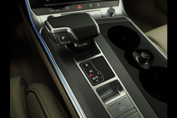 Audi A6 Limousine 50 TFSI e quattro Advanced edition 299pk | Panoramadak | Head Up display | B&O Audio  | Elektrisch verstelbare voorstoelen met geheugen