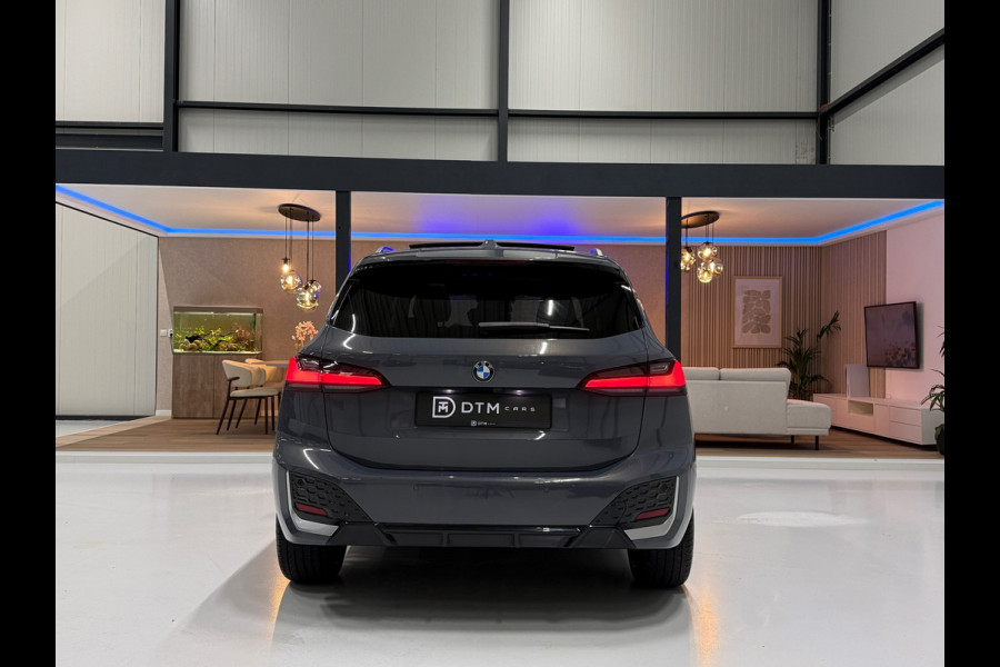 BMW 2 Serie Active Tourer M-Pakket | Pano | HUD | 360° | Harman Kardon | Trekhaak