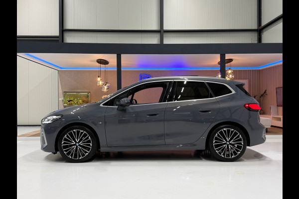 BMW 2 Serie Active Tourer M-Pakket | Pano | HUD | 360° | Harman Kardon | Trekhaak
