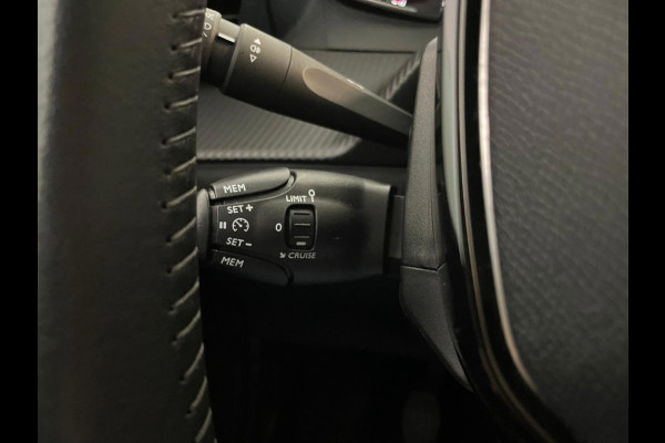 Peugeot 208 1.2 PureTech Allure AIRCO CLIMA NAVI VIA APP BLUETOOTH CRUISE VELGEN PRIVACY APPLE CARPLAY ZEER NETTE AUTO