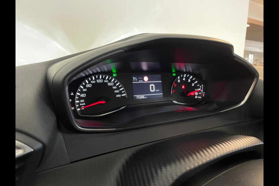 Peugeot 208 1.2 PureTech Allure AIRCO CLIMA NAVI VIA APP BLUETOOTH CRUISE VELGEN PRIVACY APPLE CARPLAY ZEER NETTE AUTO