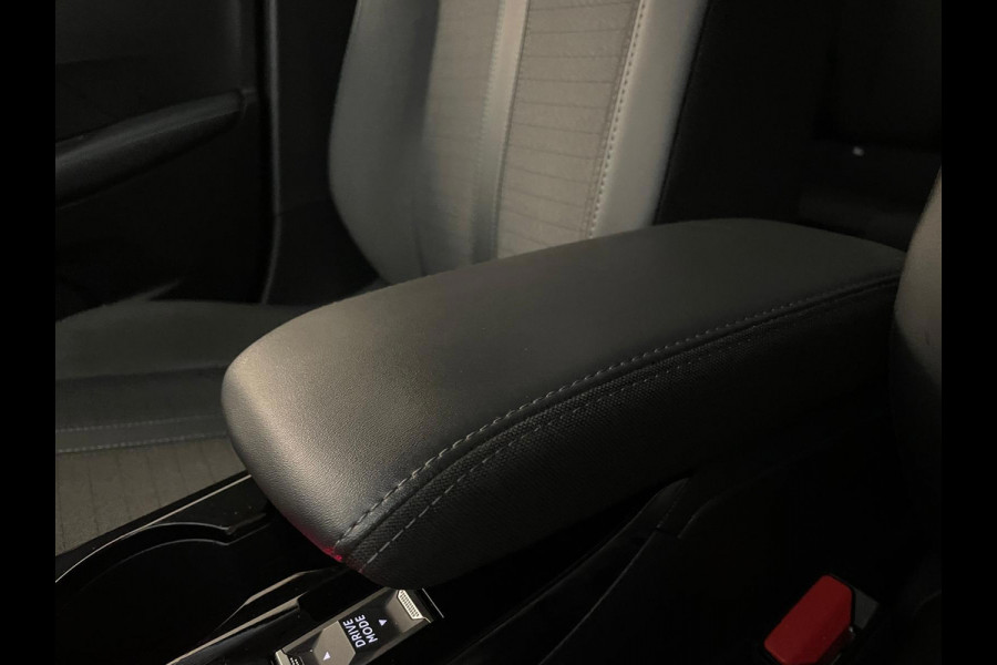 Peugeot 208 1.2 PureTech Allure AIRCO CLIMA NAVI VIA APP BLUETOOTH CRUISE VELGEN PRIVACY APPLE CARPLAY ZEER NETTE AUTO