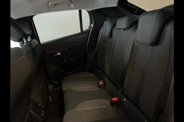 Peugeot 208 1.2 PureTech Allure AIRCO CLIMA NAVI VIA APP BLUETOOTH CRUISE VELGEN PRIVACY APPLE CARPLAY ZEER NETTE AUTO