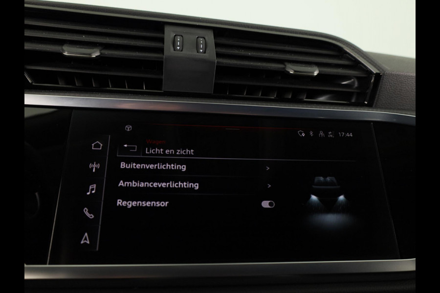 Audi Q3 Sportback 45 TFSI e S Edition 245pk | Verlengde garantie | Navigatie | Verwarmnbare voorstoelen | Dode hoek detectie | Adaptieve cruise controle