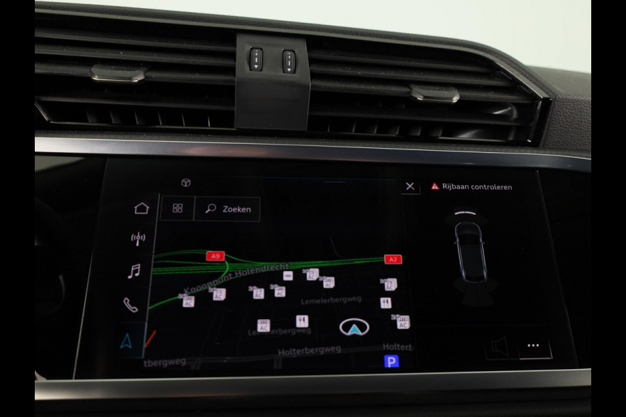 Audi Q3 Sportback 45 TFSI e S Edition 245pk | Verlengde garantie | Navigatie | Verwarmnbare voorstoelen | Dode hoek detectie | Adaptieve cruise controle