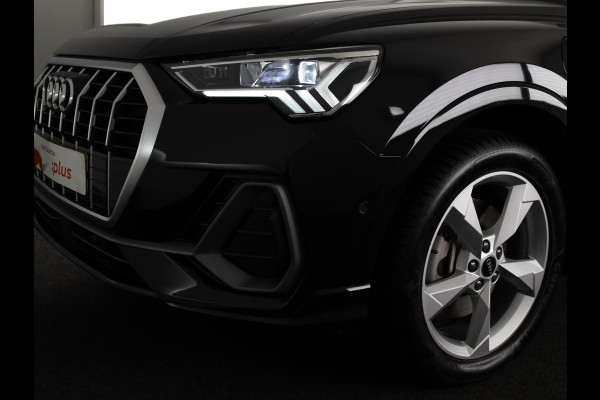 Audi Q3 45 TFSI e S edition 245pk | Navigatie | Stoelverwarming | 19 inch lichtmetalen velgen | 3 spaak afgevlakt stuurwiel