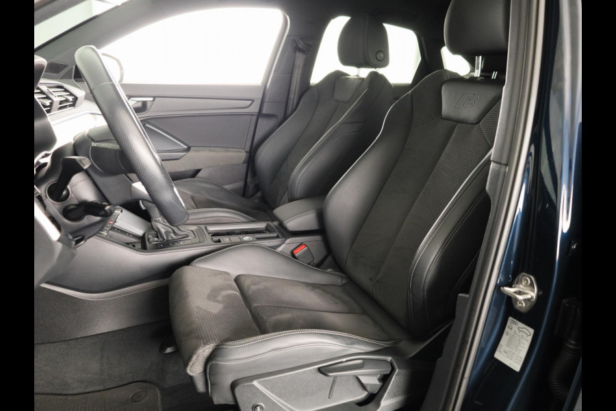 Audi Q3 Sportback 45 TFSI e S Edition 245 pk S-tronic | Navigatie | Panoramadak | Parkeersensoren | Adaptieve cruise control | S-Line