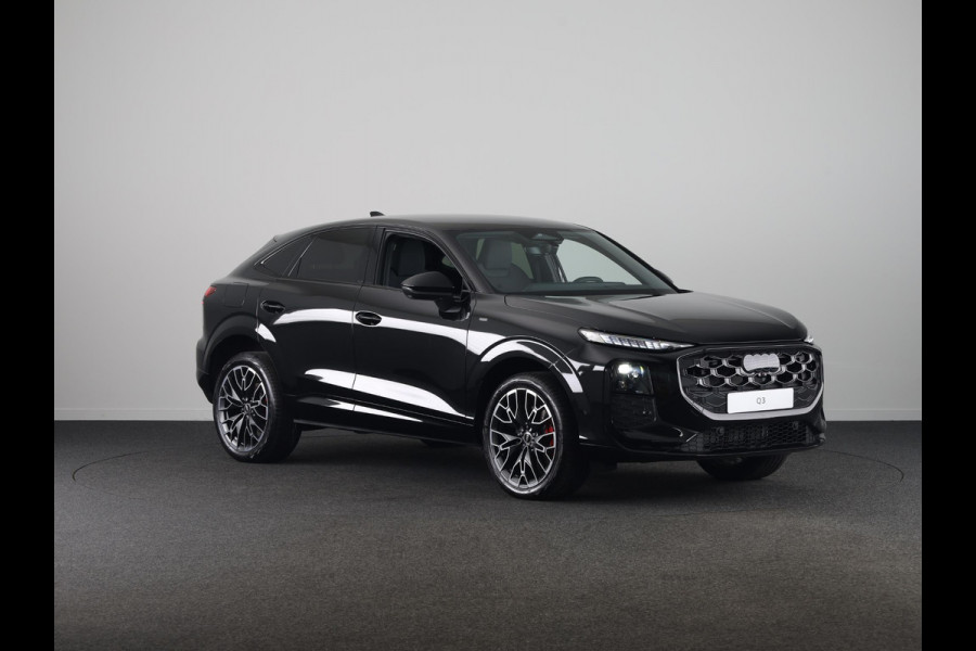 Audi Q3 Sportback S edition e-hybrid 272 pk | Techniek pakket pro | MMI experience pro | OLED achterlichten | Lederen interieur |
