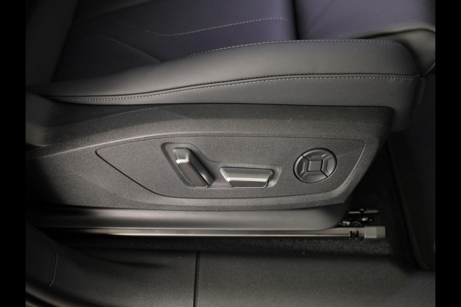 Audi Q3 Sportback S edition e-hybrid 272 pk | Techniek pakket pro | MMI experience pro | OLED achterlichten | Lederen interieur |