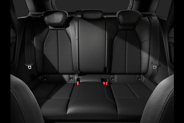 Audi Q4 e-tron 45 quattro S Edition 82 kWh 286pk | Privé lease v.a € 908,- |  Panoramadak | Elektrisch verstelbare stoelen | 20 inch Lichtmetalen velgen | Adaptieve cruise controle