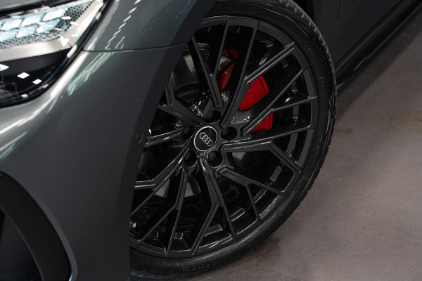 Audi A6 Avant 2.0 e-hybrid quattro S edition Competition *Panorama / Bang & Olufsen / Bijrijders-display / HUD / Memory / Ventilatie- & massage*