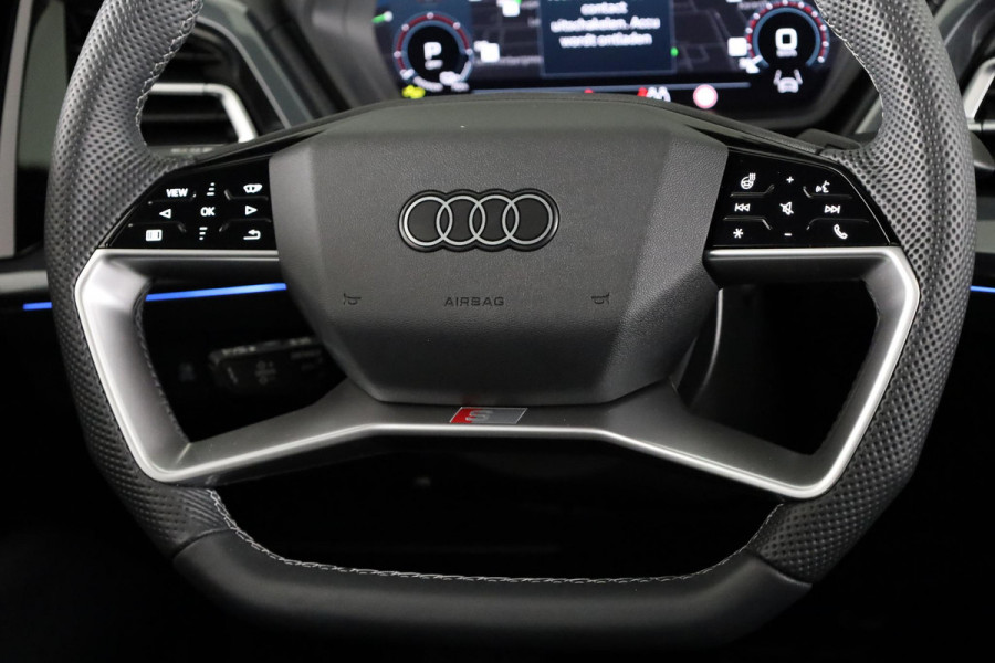 Audi Q4 Sportback e-tron 45 quattro S Edition 82 kWh 286pk | Panoramadak | lederen bekleding | SONOS premium Audio | Parkeercamera|