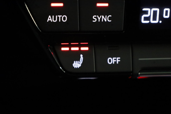 Audi Q4 Sportback e-tron 45 quattro S Edition 82 kWh 286pk | Panoramadak | lederen bekleding | SONOS premium Audio | Parkeercamera|