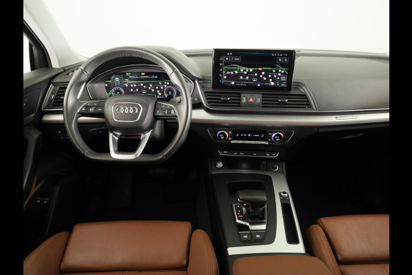 Audi Q5 50 TFSI e S edition 299 pk S-tronic | Navigatie | Parkeersensoren | Achteruitrijcamera | Autom. airco (3 zones) |